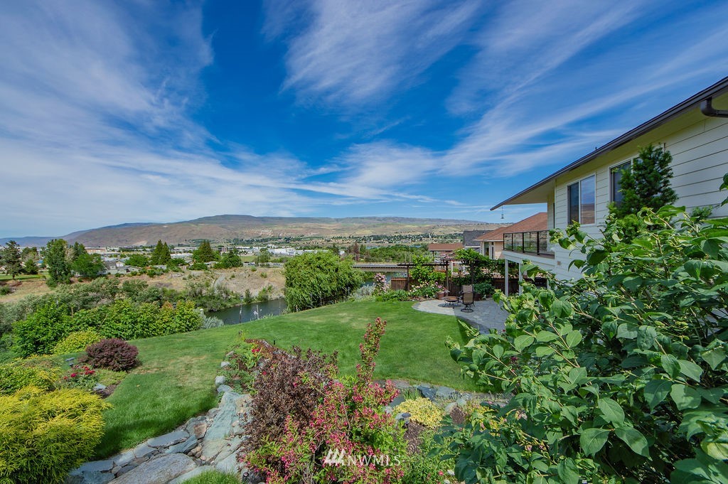 2217 Honeysett Road Wenatchee, WA 98801 - Photo 21 of 24 Gallery Image 21