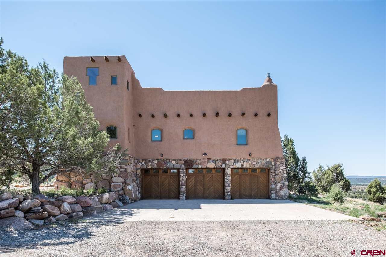 233 Kiva Road Durango, CO 81303 - Photo 2 of 23 Gallery Image 2