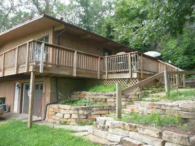 318 South Glover Road River Falls, WI 54022 - Photo 1 of 11 Gallery Image 1
