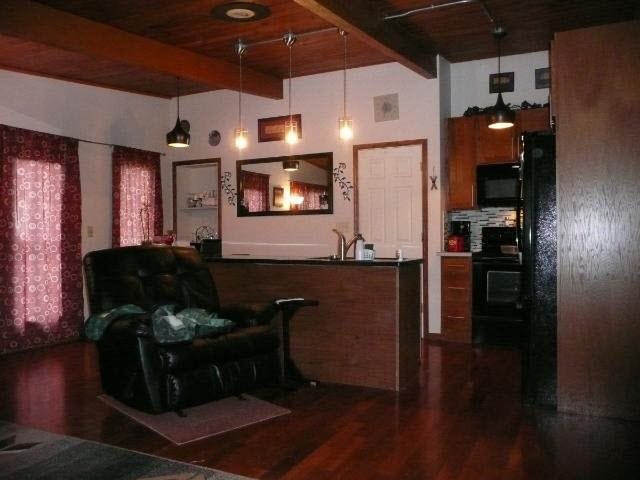 318 South Glover Road River Falls, WI 54022 - Photo 7 of 11 Gallery Image 7