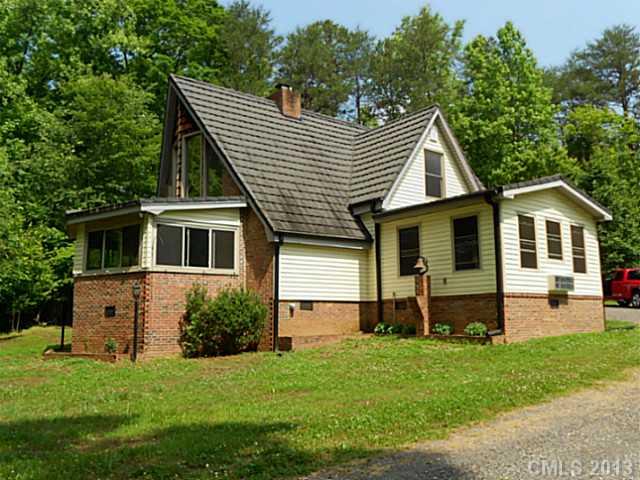 514 Dixon School Road Kings Mountain, NC 28086 - Photo 2 of 16