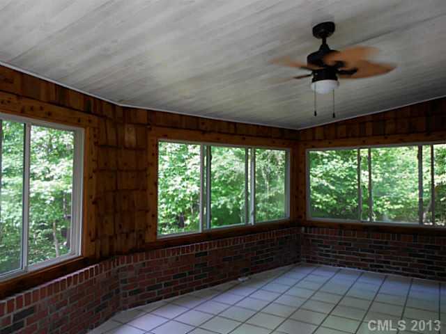 514 Dixon School Road Kings Mountain, NC 28086 - Photo 10 of 16