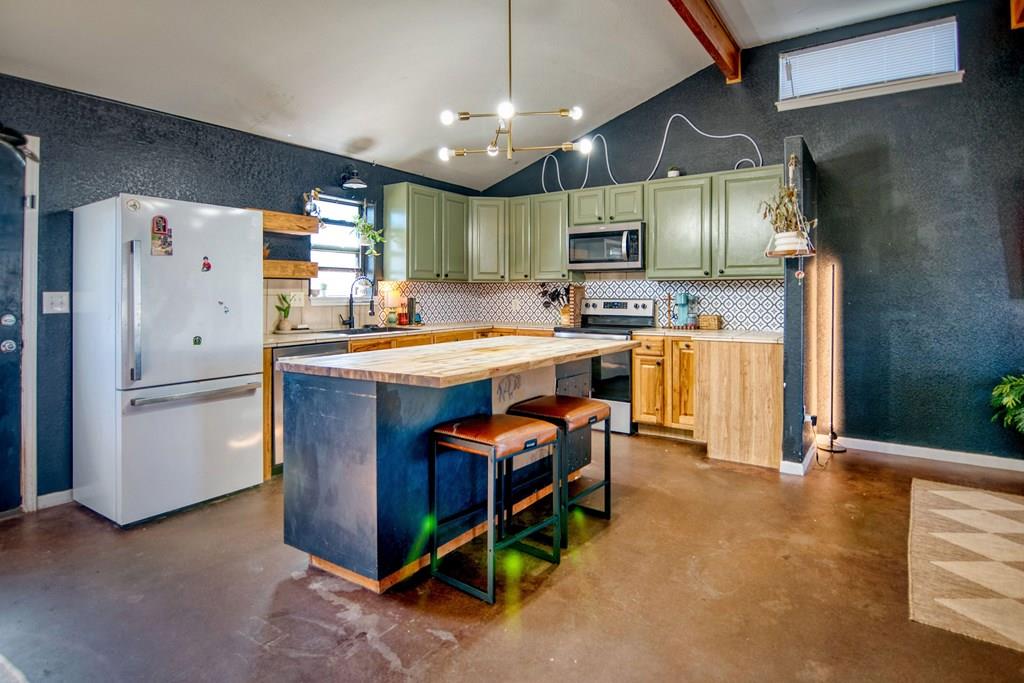 1209 Loving Street Mason, TX 76856 - Photo 1 of 52 Main View