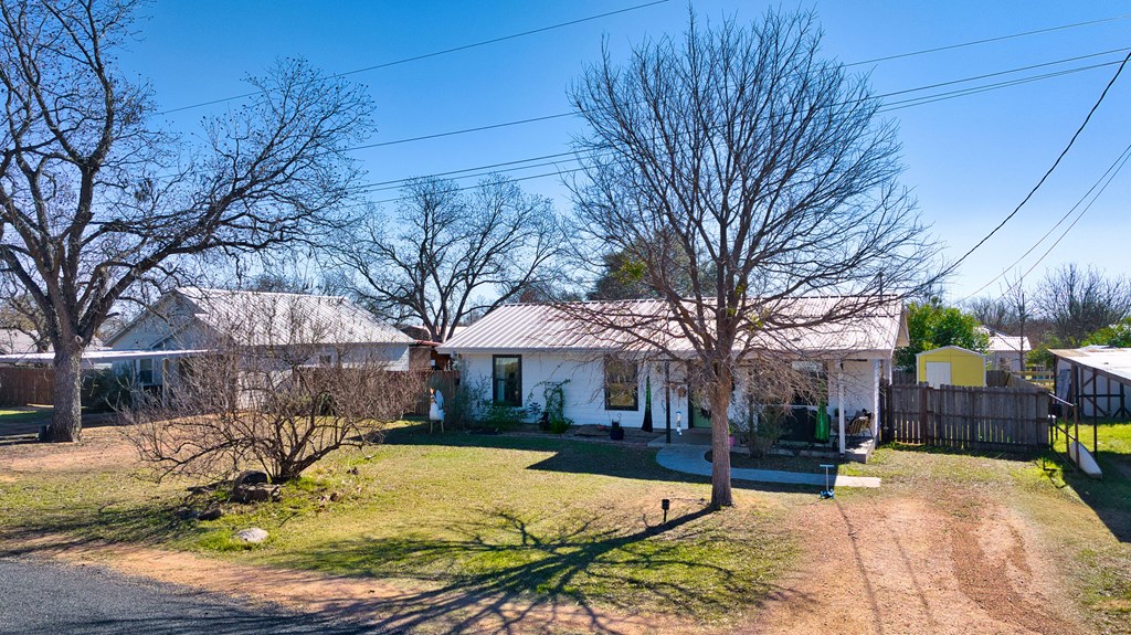 1209 Loving Street Mason, TX 76856 - Photo 24 of 52