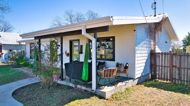 $180,000 | 1209 Loving Street, Mason, TX 76856