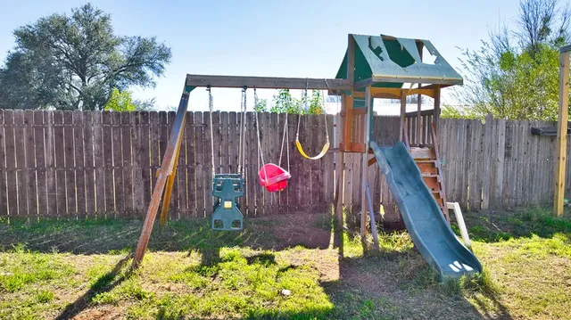 $180,000 | 1209 Loving Street, Mason, TX 76856