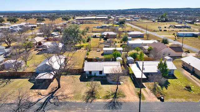 $180,000 | 1209 Loving Street, Mason, TX 76856