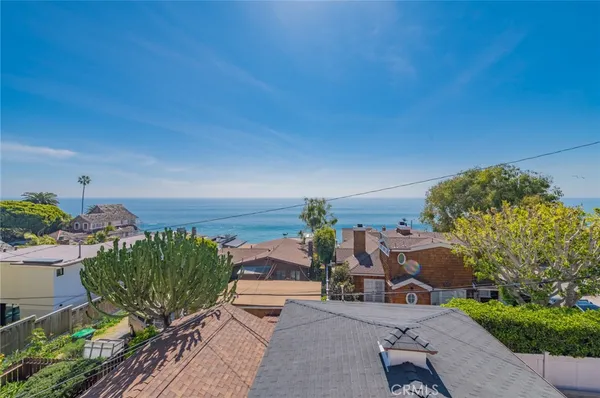 $4,000 | 2007 South Coast Highway, Unit B, Laguna Beach, CA 92651