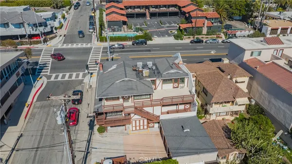 $4,000 | 2007 South Coast Highway, Unit B, Laguna Beach, CA 92651