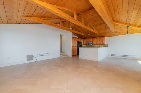 $4,000 | 2007 South Coast Highway, Unit B, Laguna Beach, CA 92651