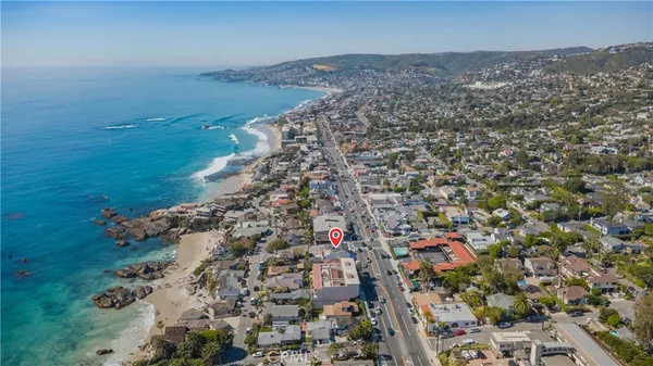 $4,000 | 2007 South Coast Highway, Unit B, Laguna Beach, CA 92651