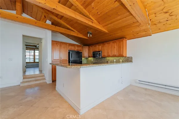 $4,000 | 2007 South Coast Highway, Unit B, Laguna Beach, CA 92651