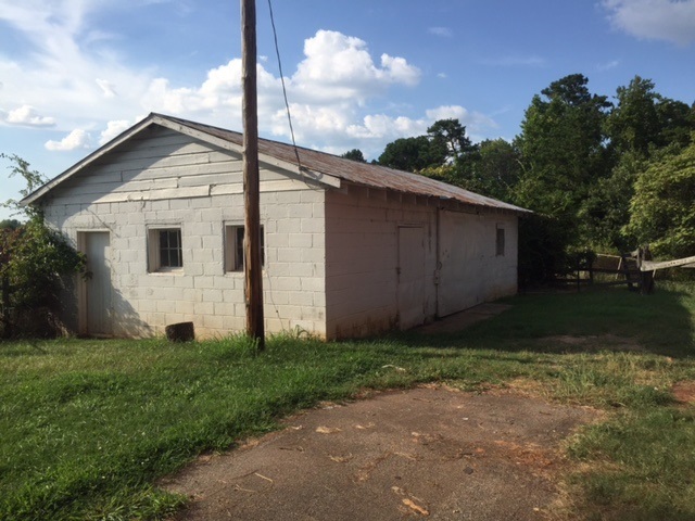 226-224 Oak Grove Road Union, SC 29379 - Photo 8 of 11 Gallery Image 8