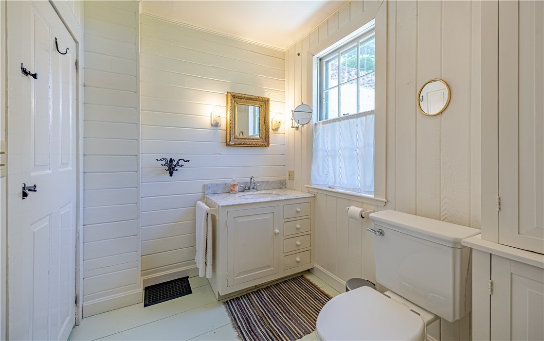 123 Foster Center Road Foster, RI 02825 - Photo 23 of 35