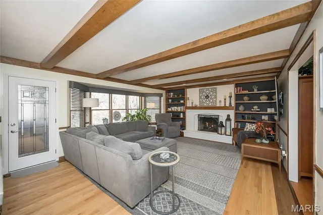 $659,900 | 14245 Cypress Hill Drive, Chesterfield, MO 63017