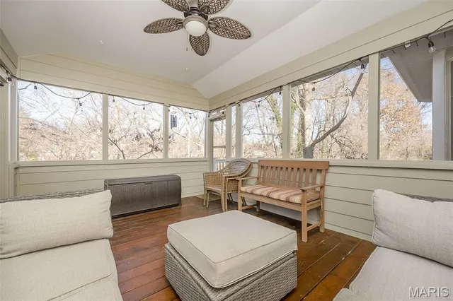 $659,900 | 14245 Cypress Hill Drive, Chesterfield, MO 63017