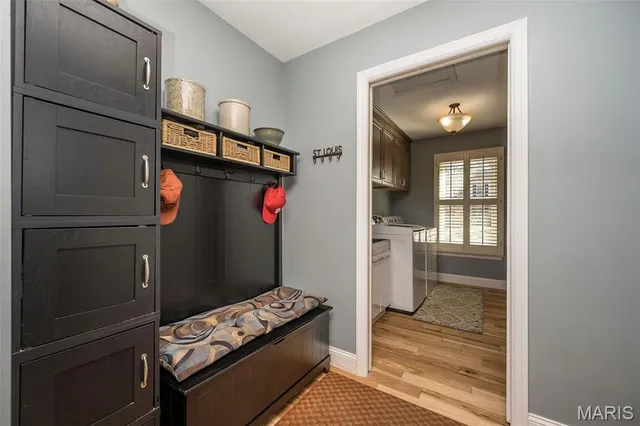 $659,900 | 14245 Cypress Hill Drive, Chesterfield, MO 63017