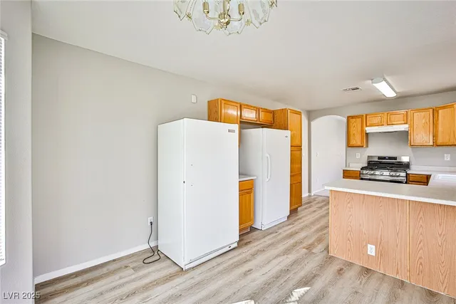 $1,990 | 1070 Canoga Peak Avenue, Las Vegas, NV 89183