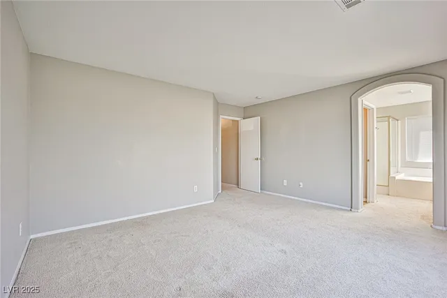 $1,990 | 1070 Canoga Peak Avenue, Las Vegas, NV 89183