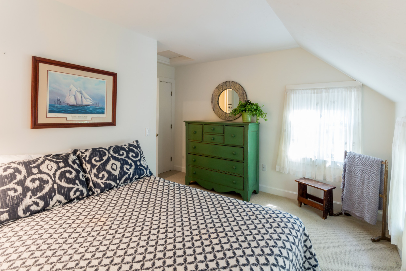 87 Peases Point Way Edgartown, MA 02539 - Photo 18 of 21 2nd Floor guest room #1