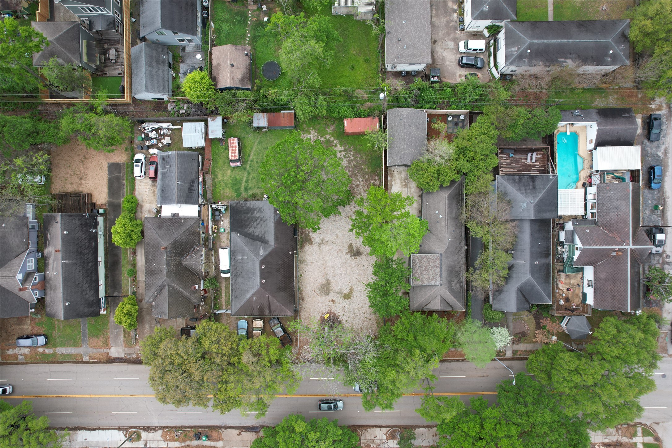 1439 Yale Street Houston, TX 77008 - Photo 4 of 6