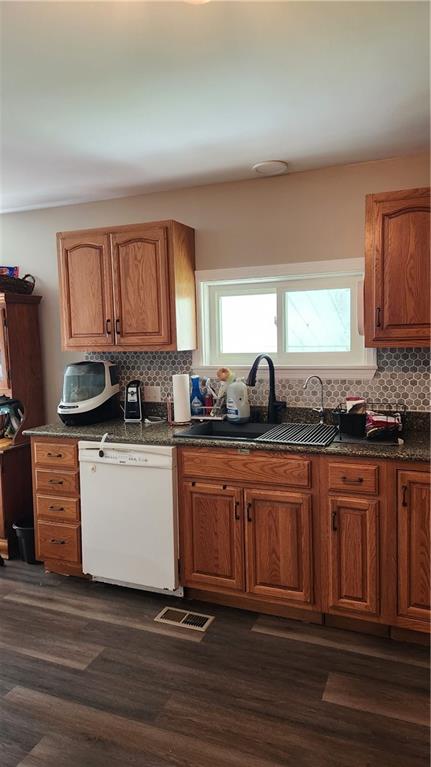 3033 Oneida Valley Road Hilliards, PA 16040 - Photo 22 of 39