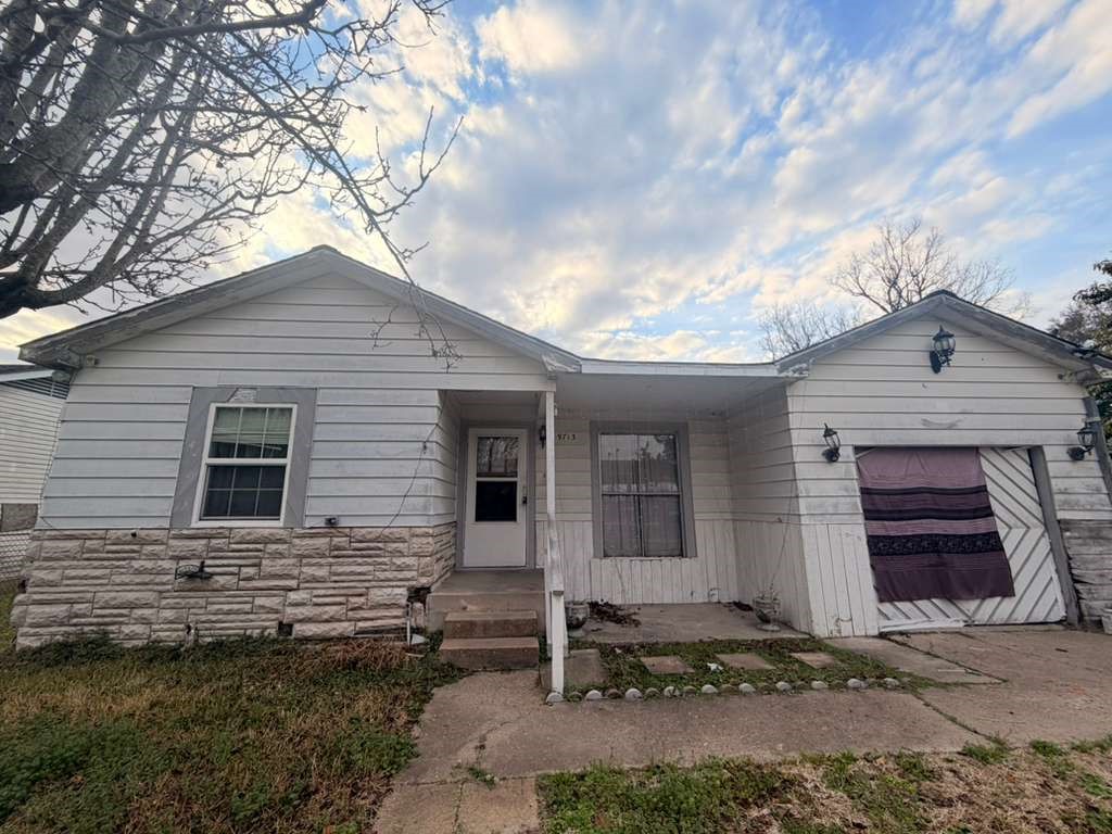 9713 Clark Road Houston, TX 77076 - Photo 6 of 6