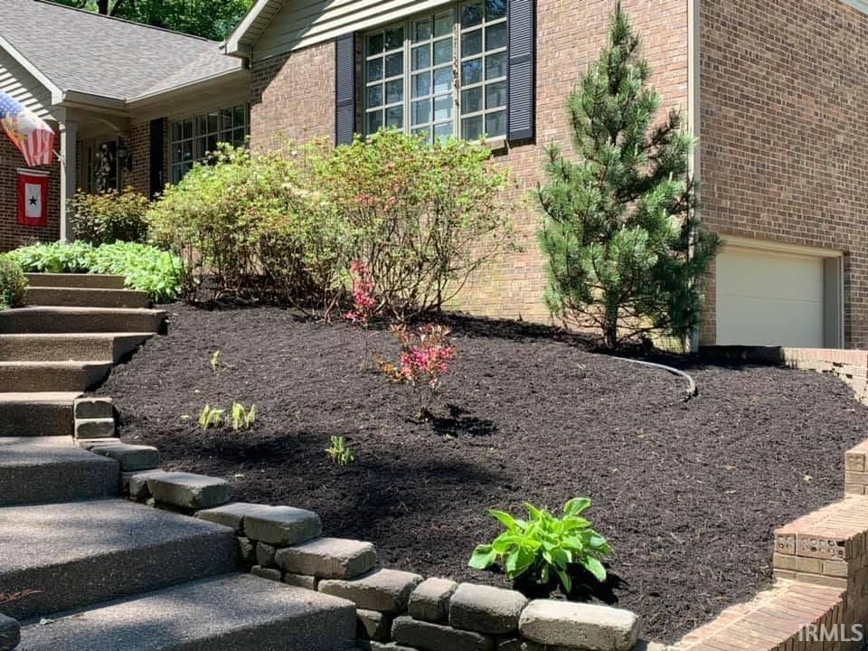 4077 Frame Road Newburgh, IN 47630 - Photo 2 of 7