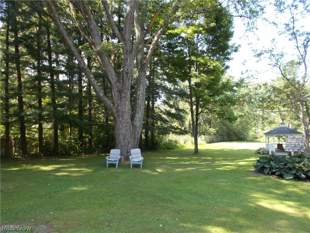 12428 Snow Road Burton, OH 44021 - Photo 20 of 22