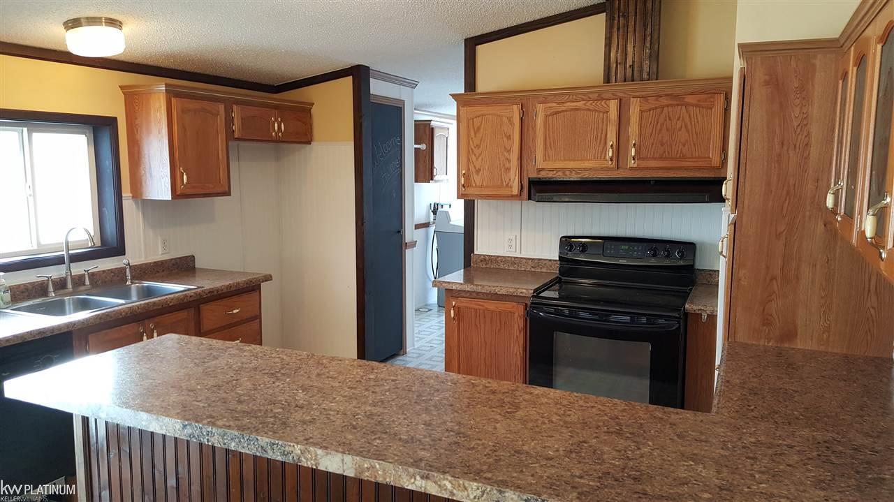 1066 East Wellman Line Road Yale, MI 48097 - Photo 13 of 18 Gallery Image 13