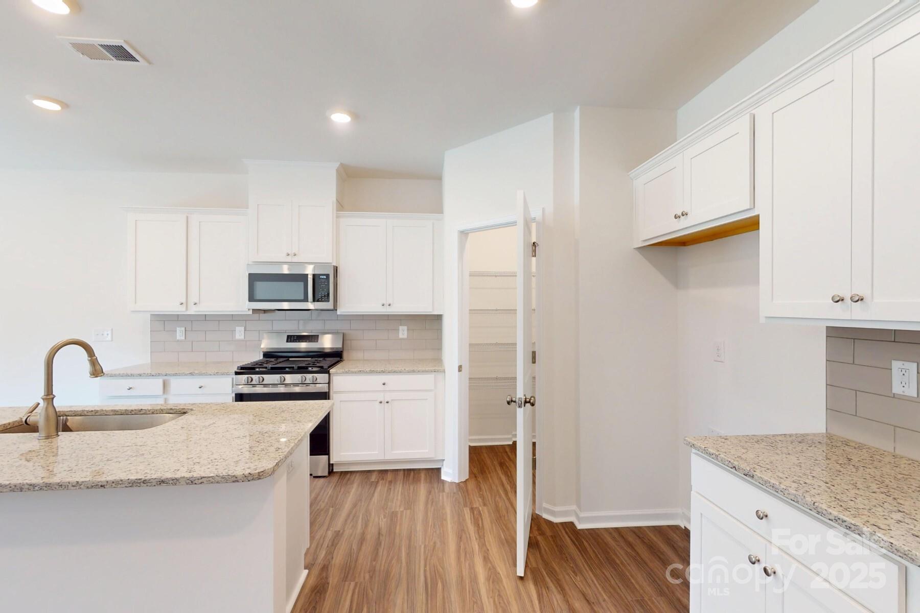1115 Overbrook Place Wingate, NC 28174 - Photo 4 of 19