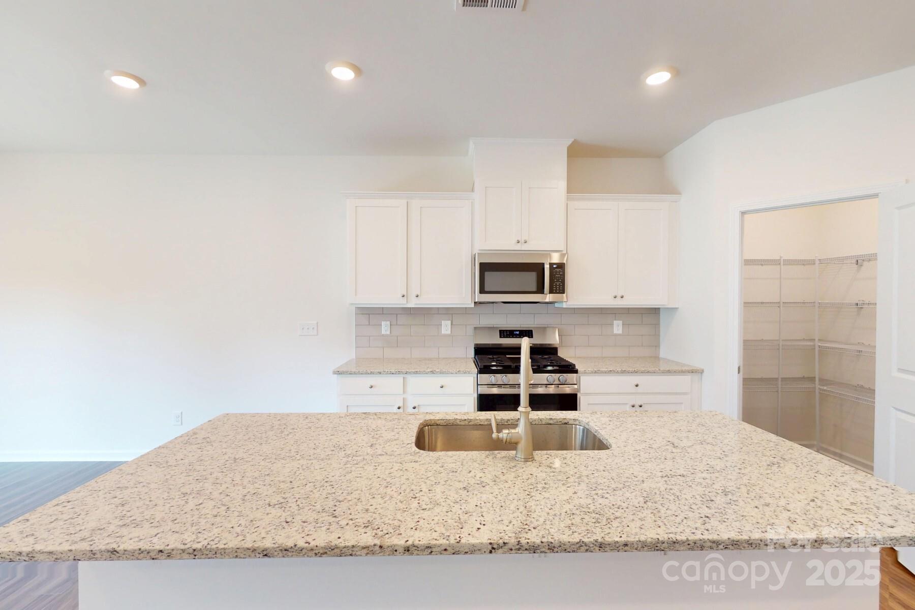 1115 Overbrook Place Wingate, NC 28174 - Photo 5 of 19