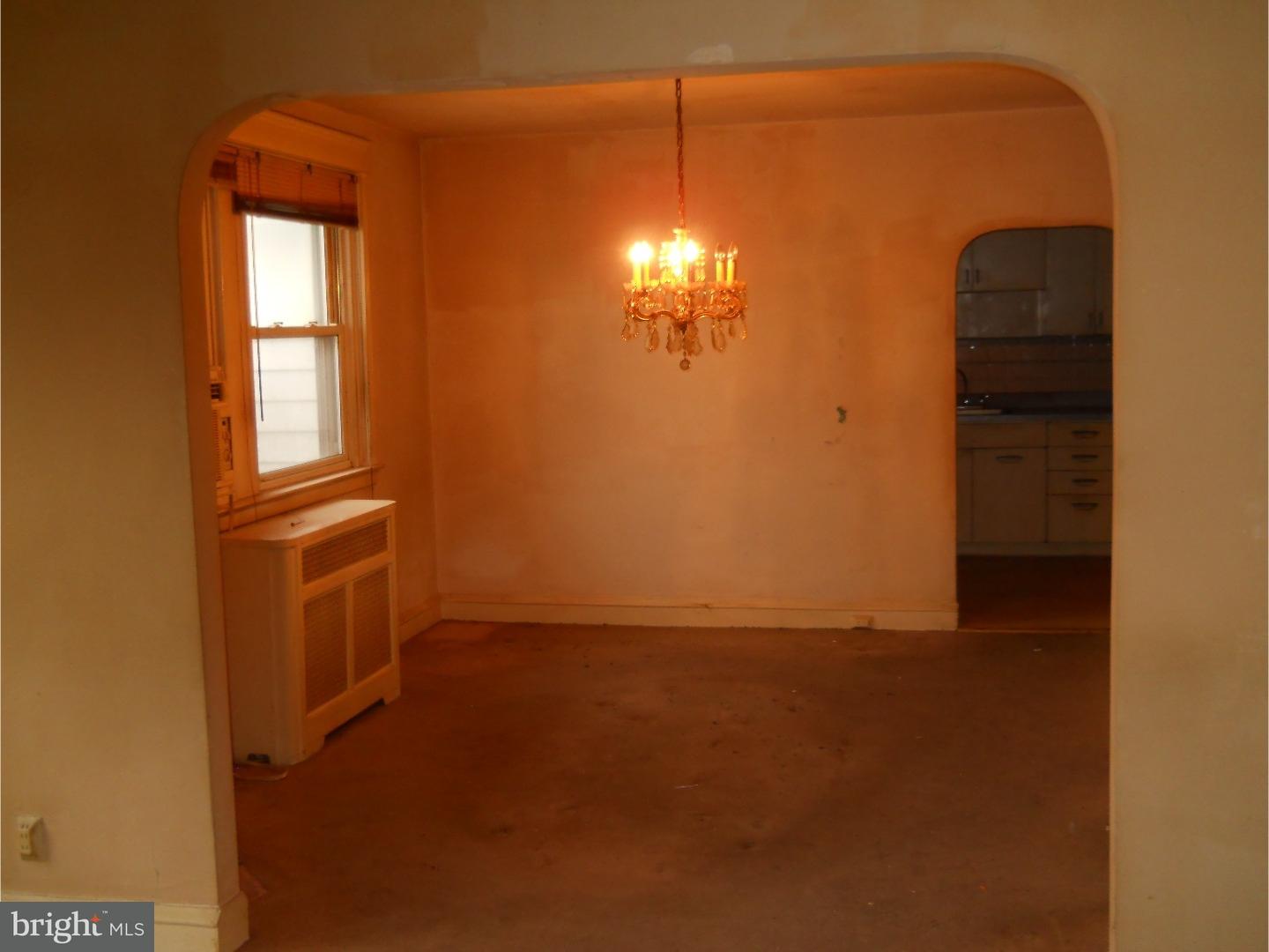 133 Kent Road Upper Darby, PA 19082 - Photo 3 of 15