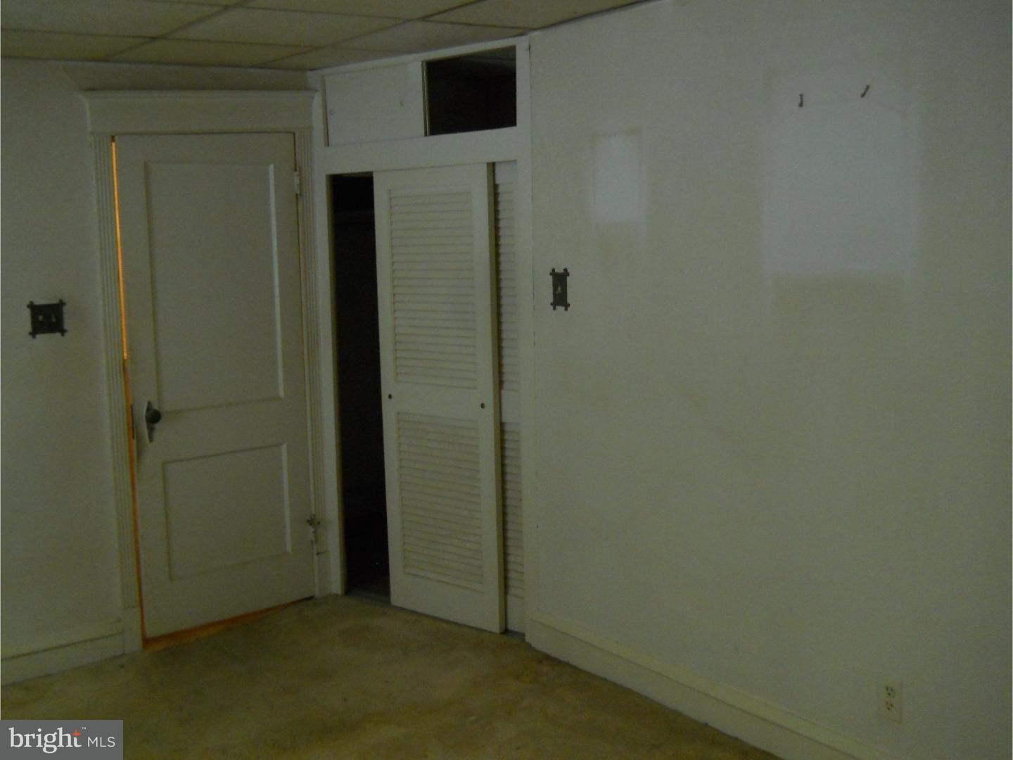 133 Kent Road Upper Darby, PA 19082 - Photo 9 of 15