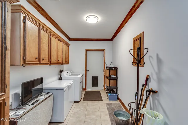 $2,700 | 1998 Highway 16, Carthage, MS 39051