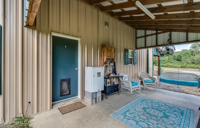 $2,700 | 1998 Highway 16, Carthage, MS 39051