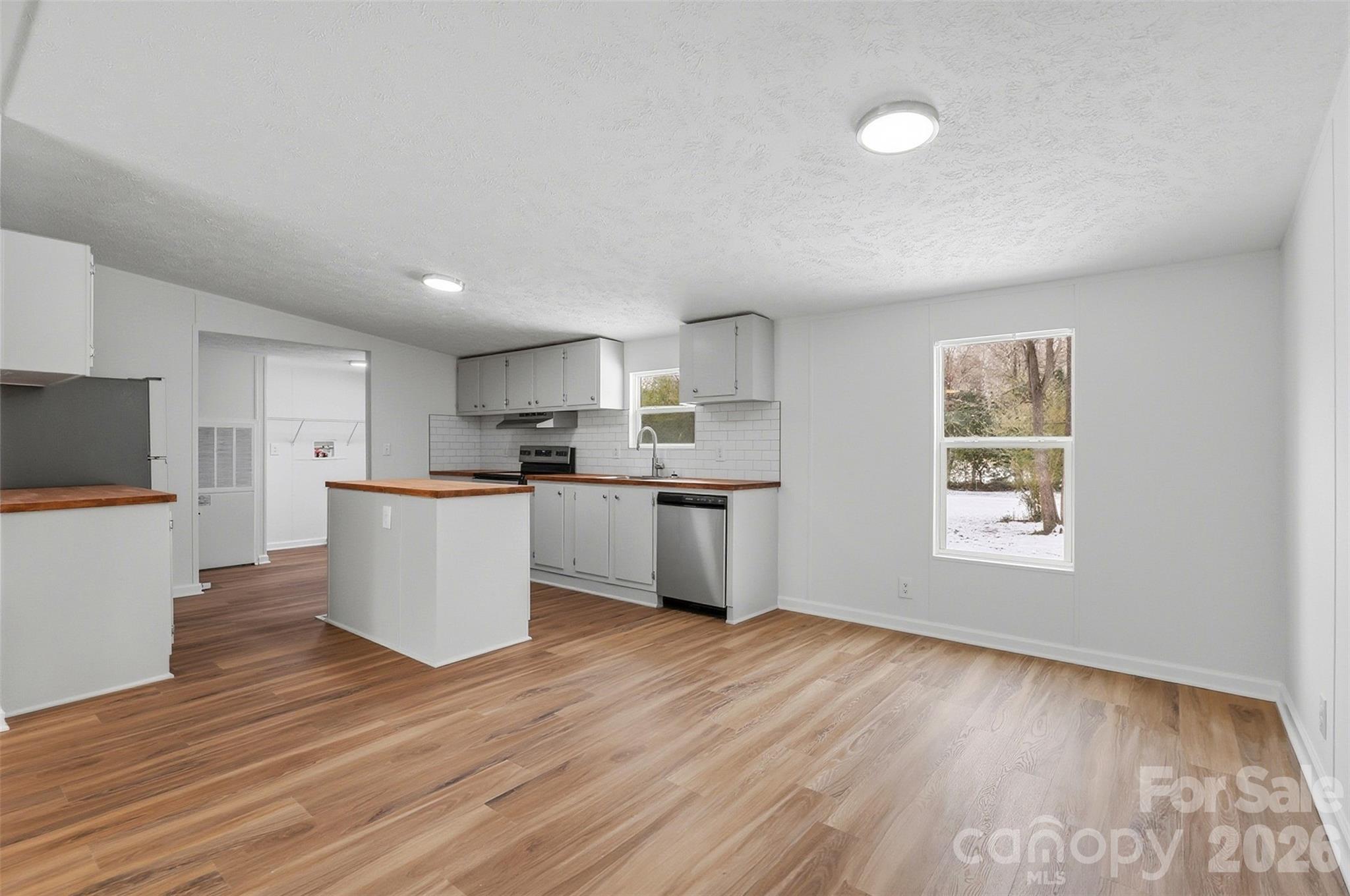 223 Brown Neal Road York, SC 29745 - Photo 10 of 28