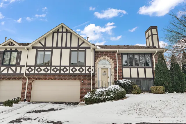$269,000 | 17565 Windsor Parkway, Tinley Park, IL 60487