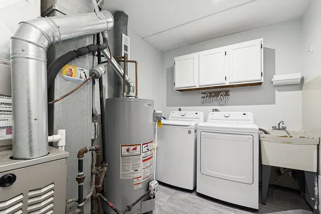 $264,000 | 17565 Windsor Parkway, Tinley Park, IL 60487