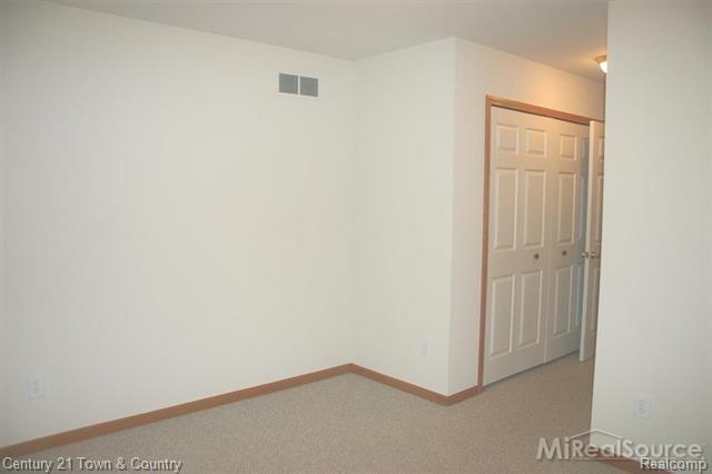 589 Stone Ridge Court, Unit A Almont, MI 48003 - Photo 13 of 17 13.jpg