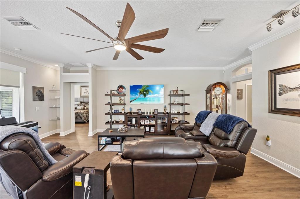 1923 Banning Beach Road Tavares, FL 32778 - Photo 4 of 44