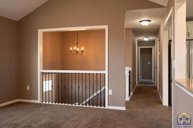 $307,500 | 411 Turkey Run Circle, Oskaloosa, KS 66066