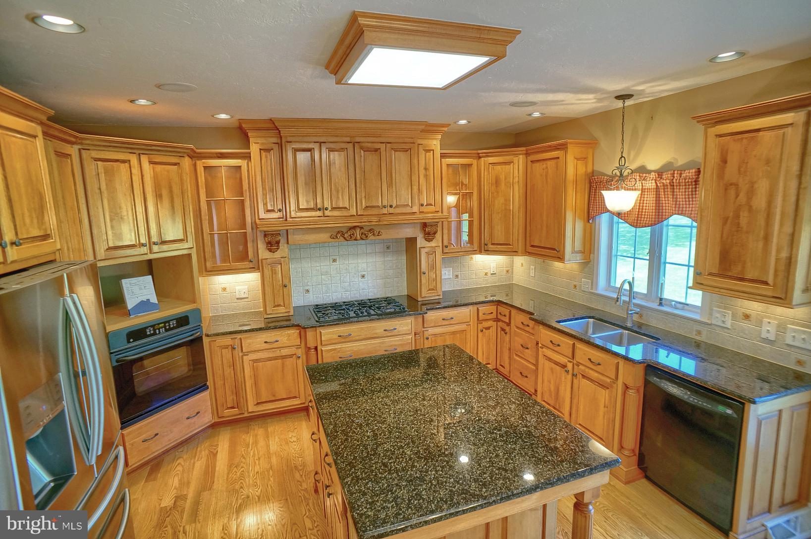 203 Hauer Terrace Spring Grove, PA 17362 - Photo 8 of 66
