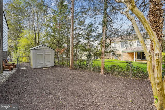 $830,000 | 2013 Hoover Lane, Alexandria, VA 22308