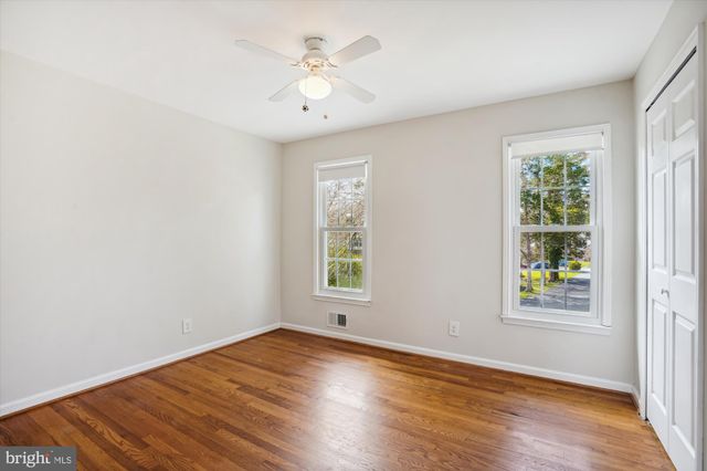 $830,000 | 2013 Hoover Lane, Alexandria, VA 22308