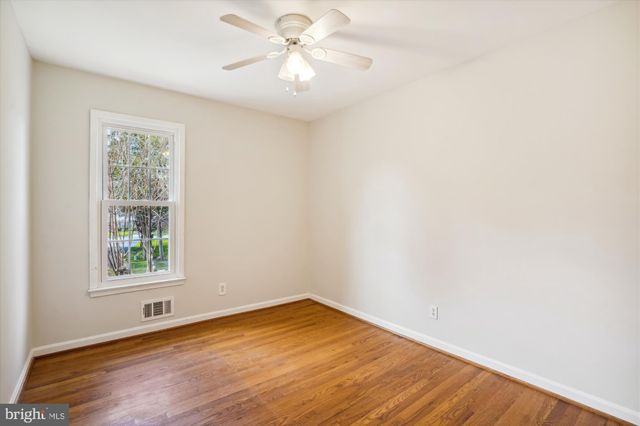 $830,000 | 2013 Hoover Lane, Alexandria, VA 22308