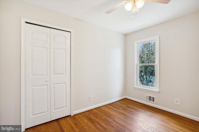 $830,000 | 2013 Hoover Lane, Alexandria, VA 22308