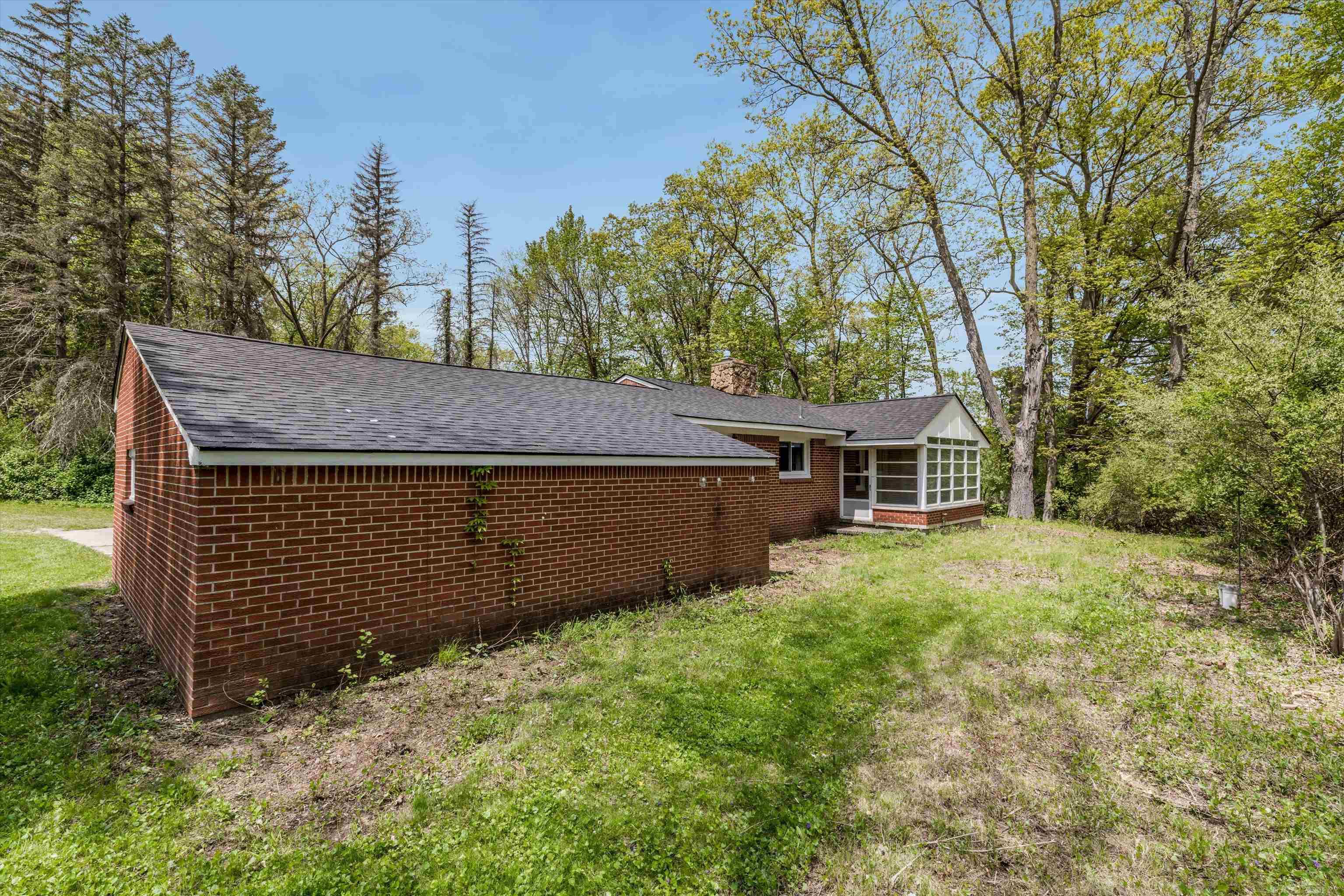 2900 Haley Road White Lake, MI 48383 - Photo 28 of 28 50109153-27.JPG