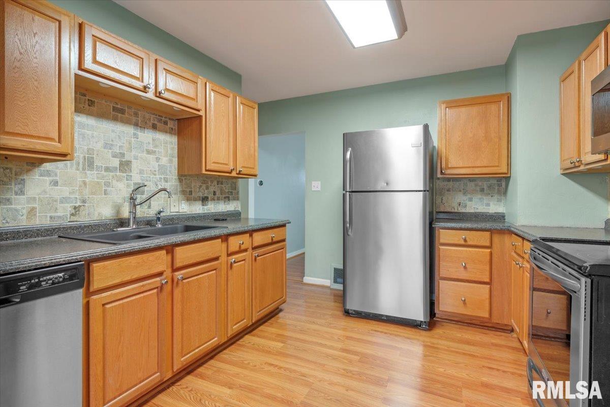 2536 South 4th Street Springfield, IL 62703 - Photo 5 of 14