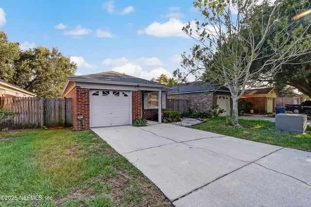 $309,000 | 650 Americas Cup Circle South, Jacksonville, FL 32233